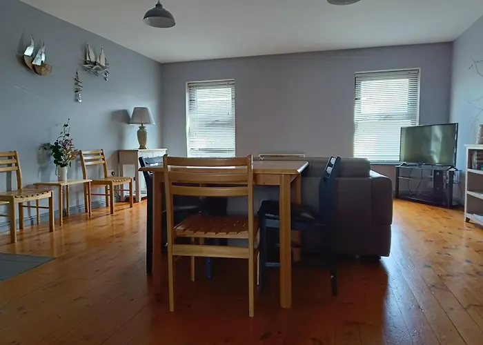 Town Center 公寓 *