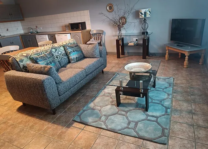 Апартаменты Town Center Дингл